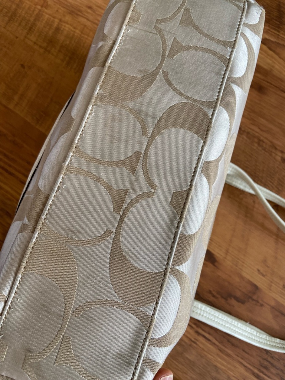 Coach Cream and Tan Laura Signature Tote Bag - Picture 9 of 11
